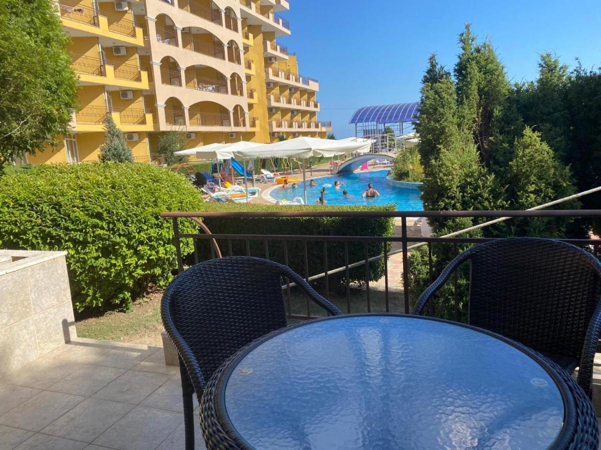 Midia Grand Resort, Terrassen Paradies Apartment Aheloy Dış mekan fotoğraf